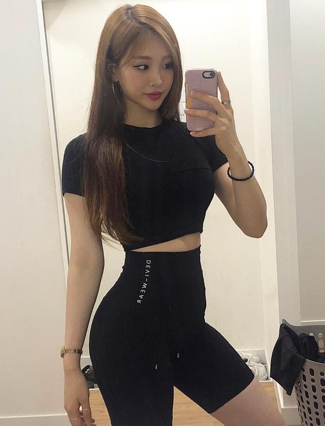 不思议的美食少女游戏下载